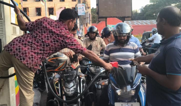 লাইসেন্স ছাড়া মিলছে না তেল, অভিযানে গুণতে হচ্ছে জরিমানা