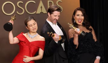 অস্কার ২০২৬: কারা পেলেন কোন পুরস্কার