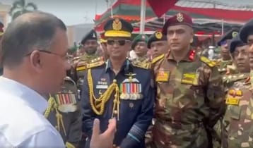 সশস্ত্র বাহিনীকে আরো শক্তিশালী করতে চাই: প্রধানমন্ত্রী