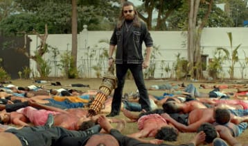 ‘প্রিন্স’ সিনেমার টিজারে শাকিবের ধুন্ধুমার অ্যাকশন