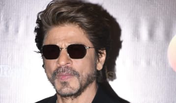 বড় বাজেট, রোমান্টিক ড্রামায় শাহরুখের নজর