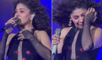 কনসার্টে অঝোরে কাঁদলেন সুনিধি