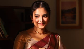 ‘বুলবুলি’ রূপে ফিরছেন তটিনী