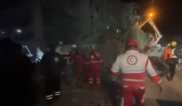 কয়েক ঘণ্টায় ইরানের ১২ শহরে মার্কিন-ইসরায়েলি হামলা, নিহত ৩৪