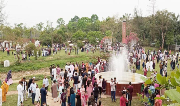 ঈদের তৃতীয় দিনেও পর্যটকে মুখর ছিল মৌলভীবাজার