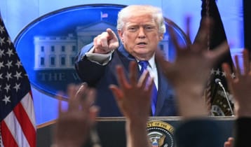 ভেনেজুয়েলার মতো ইরানেও নেতা বাছাইয়ে যুক্ত থাকতে চান ট্রাম্প