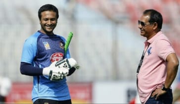 কালকে ফ্রি হলে সাকিবকে খেলার কথা বললে ও খেলবে না: হাবিবুল