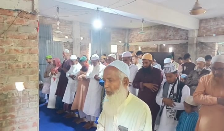 সাতক্ষীরার ২০ গ্রামে আজ ঈদ