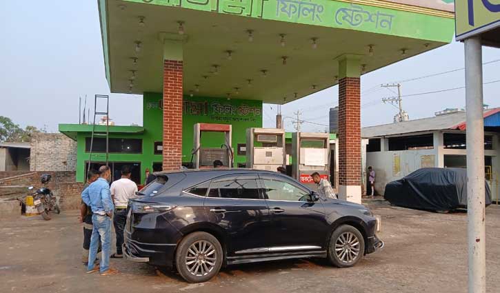 মুন্সীগঞ্জে চাহিদামত জ্বালানি তেল মিলছে না