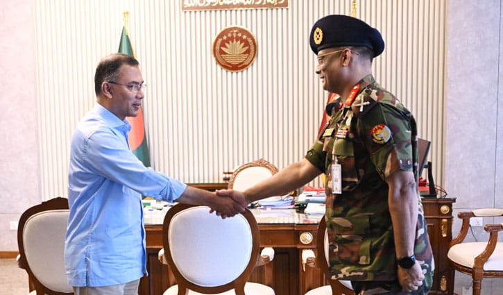 প্রধানমন্ত্রীর সঙ্গে বেপজার নির্বাহী চেয়ারম্যানের সাক্ষাৎ