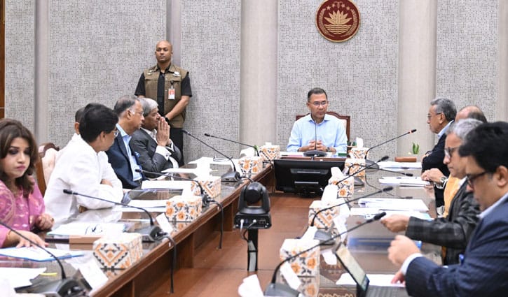 জ্বালানি সংকট: মন্ত্রিসভার বৈঠকে আসতে পারে নতুন সিদ্ধান্ত