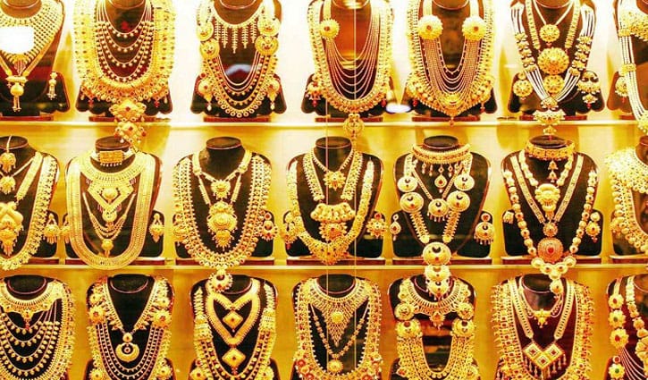 স্বর্ণের দাম কমেছে ভরিতে ২ হাজার ১৫৮ টাকা