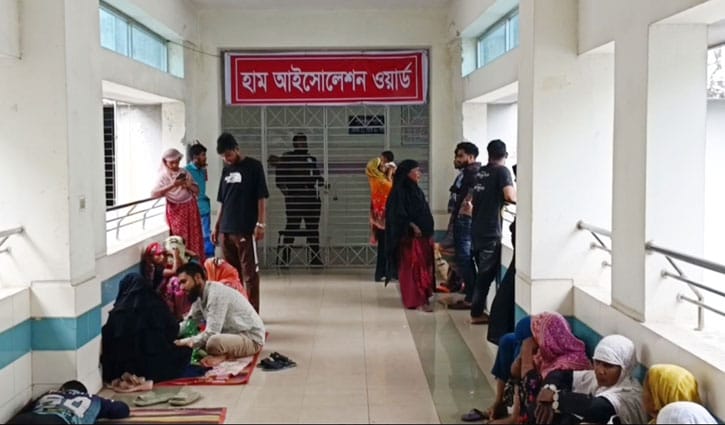 মমেক হাসপাতালে ২৪ ঘণ্টায় হাম উপসর্গ নিয়ে ২৭ শিশু ভর্তি