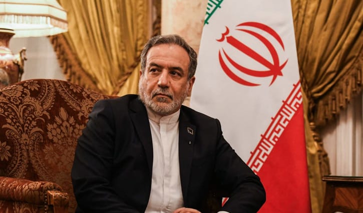 ‘পরবর্তী হামলায় বিন্দুমাত্র সংযম নয়’, হুঁশিয়ারি ইরানের