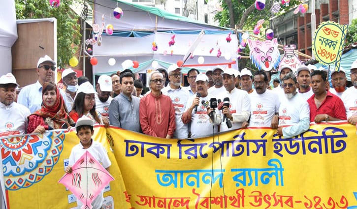 দেশে মুক্ত পরিবেশ বিরাজ করছে: তথ্যমন্ত্রী