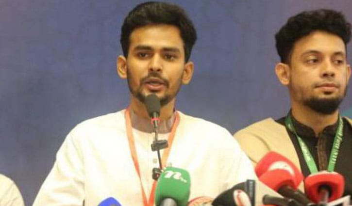 রাষ্ট্রপতিকে অভিসংশন করেই সংসদ সদস্যদের যাত্রা শুরু করতে হবে: আসিফ মাহমুদ