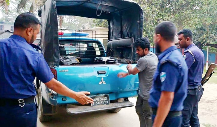 অন্তঃসত্ত্বার পেটে লাথি স্বামীর, রক্তক্ষরণের দৃশ্য ভিডিও কলে দেখান স্ত্রীর পরিবারকে