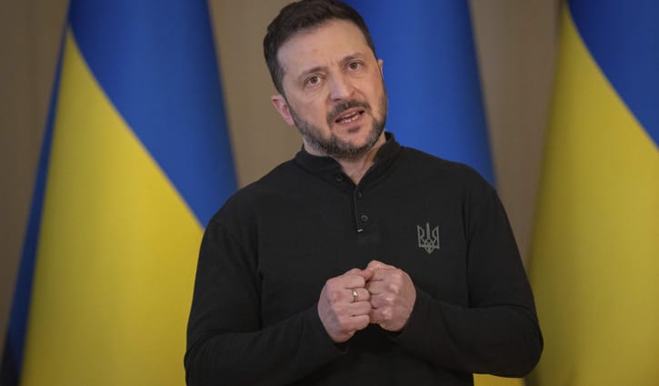 মধ্যপ্রাচ্যে ইরানের ড্রোন ভূপাতিতে সাহায্য করেছে ইউক্রেন: জেলেনস্কি