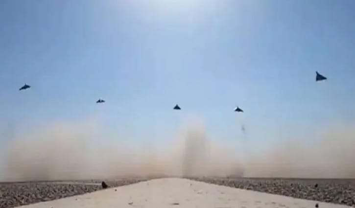 সৌদি আরবে ১০ ড্রোন ভূপাতিত, দায় অস্বীকার ইরানের