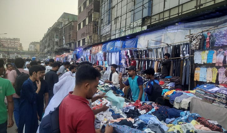 কম বাজেটে ঈদের কেনাকাটায় ভরসা গুলিস্তান