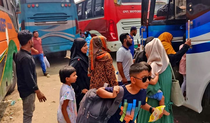 ঈদযাত্রায় অতিরিক্ত ভাড়া নেওয়া হচ্ছে না 