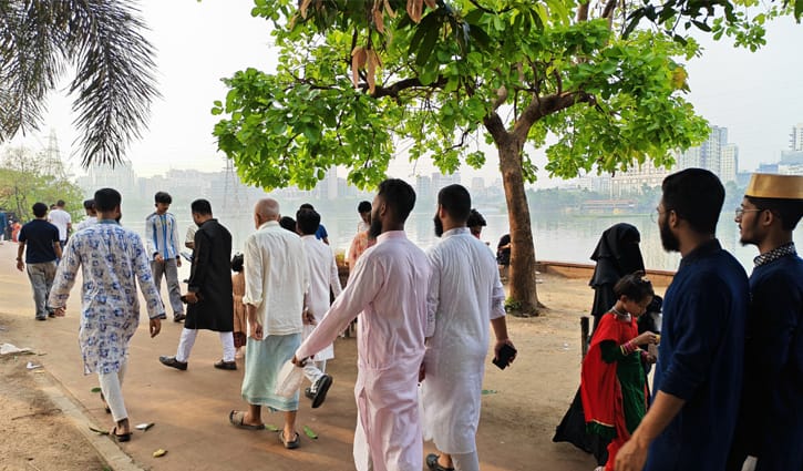 স্বাধীনতা দিবসে মুখরিত হাতিরঝিল