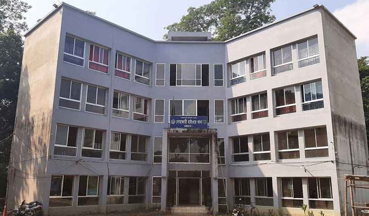 প্রাইভেটকারের ধাক্কায় অটোরিকশার দুই আরোহী নিহত