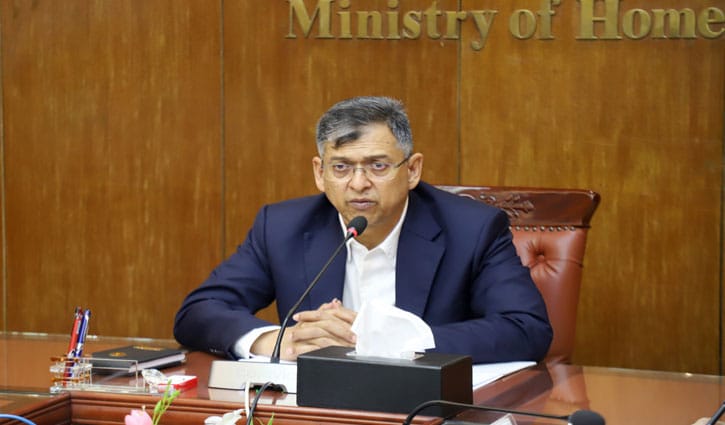 অপরাধীদের বিরুদ্ধে সরকার জিরো টলারেন্স নীতিতে এগোচ্ছে: স্বরাষ্ট্রমন্ত্রী