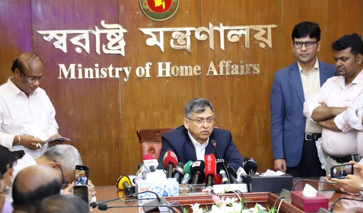 আইনশৃঙ্খলা পরিস্থিতি আগের চেয়ে অনেক ভালো: স্বরাষ্ট্রমন্ত্রী