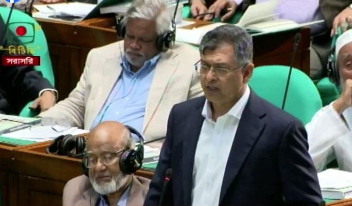 জুলাই সনদ বাস্তবায়নে সাংবিধানিক পথেই এগোতে হবে: স্বরাষ্ট্রমন্ত্রী