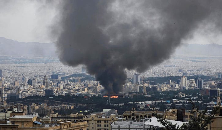 হামলায় সোমবার ইরানে অন্তত ৯৬ জন নিহত: মানবাধিকার সংস্থা