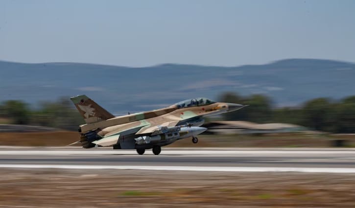 এবার ইসরায়েলের লক্ষ্যবস্তু ইরানের রেলপথ, রাতভর হামলায় নিহত ১৫