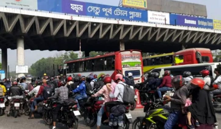 ঈদযাত্রায় যমুনা সেতুতে প্রতি মিনিটে ৩৬ যানবাহন পারাপার