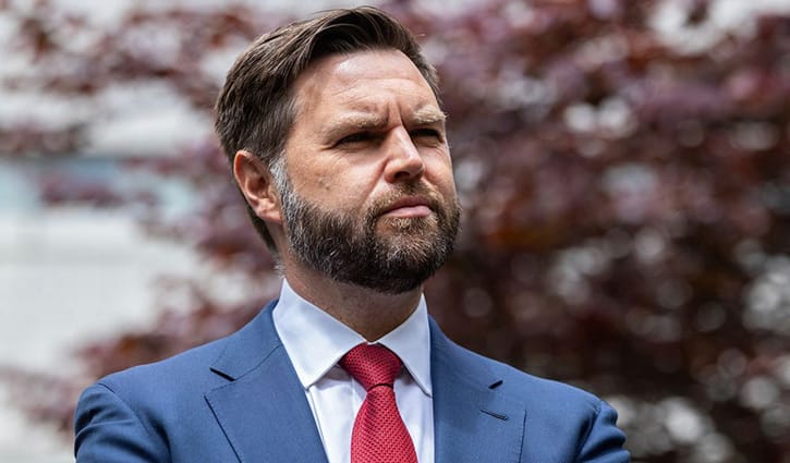 ট্রাম্প যুদ্ধ আরো কিছুদিন চালিয়ে যেতে চান: মার্কিন ভাইস প্রেসিডেন্ট