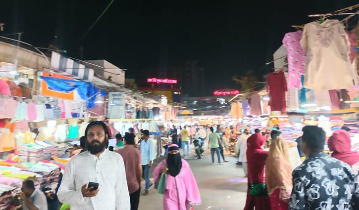 জ্বালানি সাশ্রয়ে সরকারের দেওয়া বিধিনিষেধ মানছে না অধিকাংশ দোকান-শপিংমল