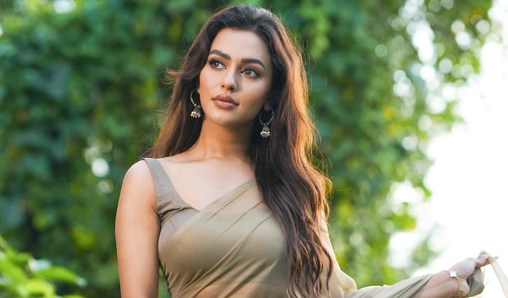 ‘আগে ঈদের দিন অনেক সালামি পেতাম, এখন নিজেই দিই’