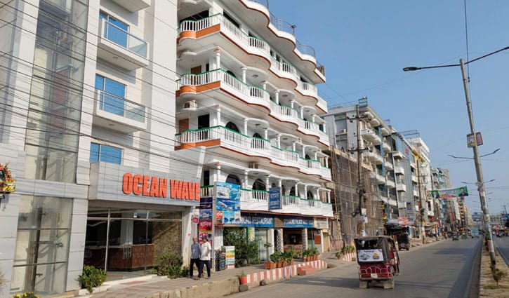 পর্যটক বরণে প্রস্তুত কক্সবাজার, শতকোটি টাকার ব্যবসার আশা