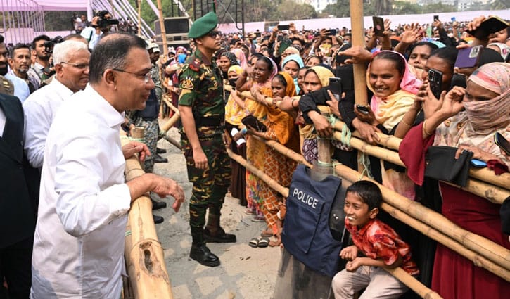 প্রতিশ্রুতি থেকে বিন্দুমাত্র অবস্থান পরিবর্তন করব না: প্রধানমন্ত্রী