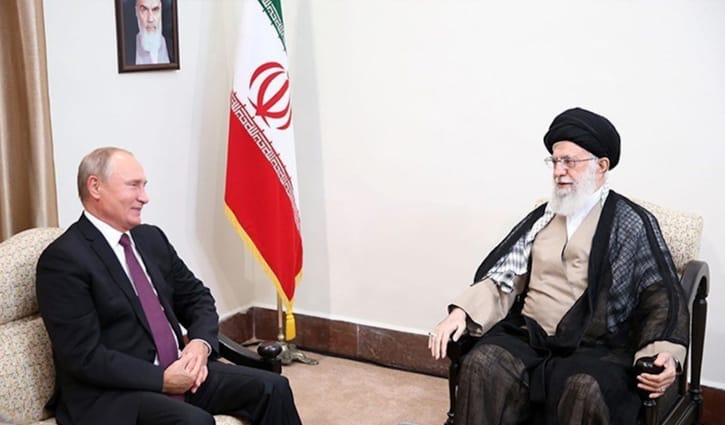 খামেনি হত্যা নিয়ে মুখ খুললেন পুতিন