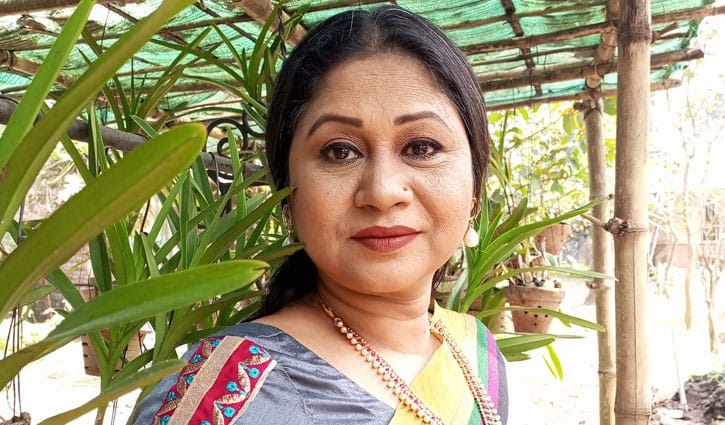 ‘সবকিছু ফাঁকা মনে হয়, কারণ ছাড়াই চোখ ভিজে যায়’