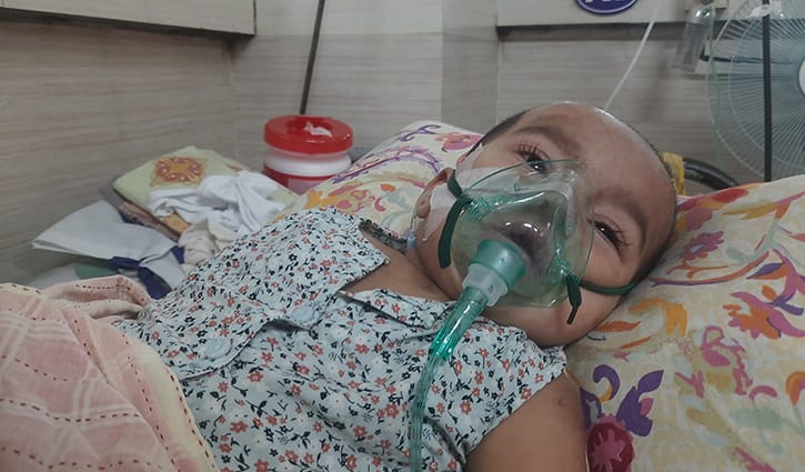 শিশু হাসপাতালে রোগীর চাপ, আইসিইউ সংকটে বাড়ছে উদ্বেগ