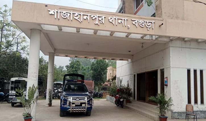 বগুড়ায় নির্মাণাধীন ভবনের ছাদ থেকে পড়ে শ্রমিকের মৃত্যু