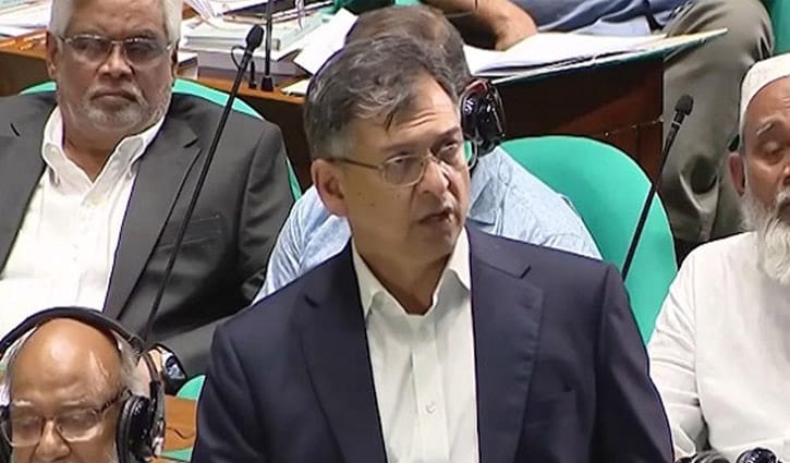 সংবিধান সংস্কার আদেশ ‘ভয়েড অ্যাব ইনিশিও’, সংসদে স্বরাষ্ট্রমন্ত্রী