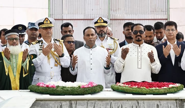 জিয়াউর রহমান ও খালেদা জিয়ার সমাধিতে স্পিকার ও ডেপুটি স্পিকারের শ্রদ্ধা