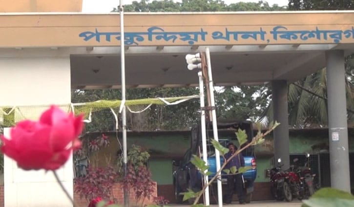 কিশোরগঞ্জে ৪ বছরের শিশুকে ধর্ষণচেষ্টা, যুবক আটক