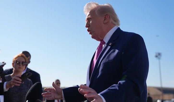 ইরান রাজি না থাকলেও ‘খুব শিগগির’ খুলবে হরমুজ প্রণালি: ট্রাম্প