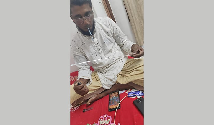 মৎস্যজীবী দল নেতার ইয়াবা সেবনের ভিডিও ভাইরাল