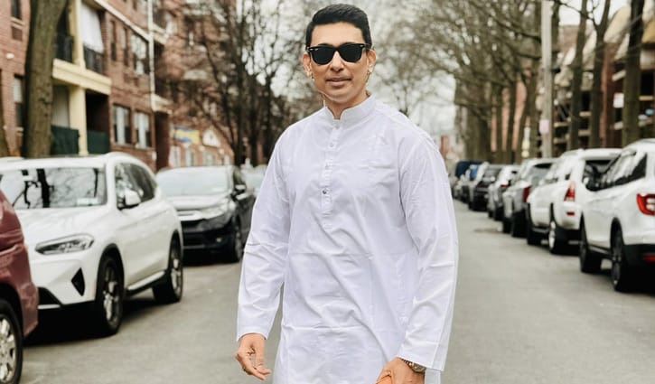 এখন বাবা-মা নেই, তাই ঈদ আর ঈদ মনে হয় না: জায়েদ খান