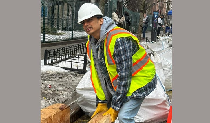 ‘আহারে জীবন’