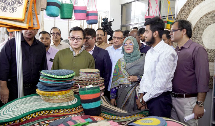 ‘পাট খাতকে ৭ বিলিয়ন ডলারের শিল্পে উন্নীত করার লক্ষ্য সরকারের’